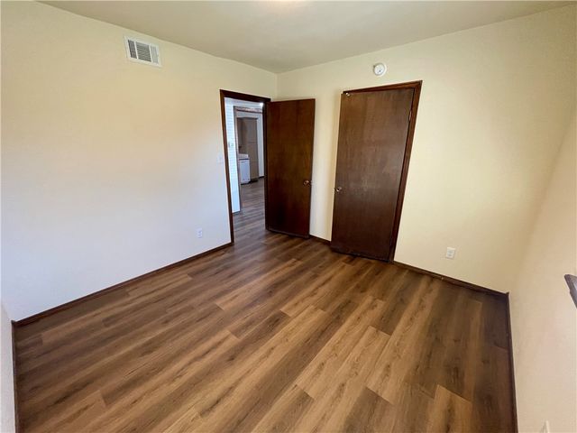 1307 S Ithaca Avenue, Russellville, AR 72801