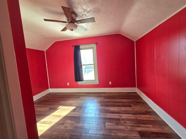 109 3rd Street E, Ada, MN 56510