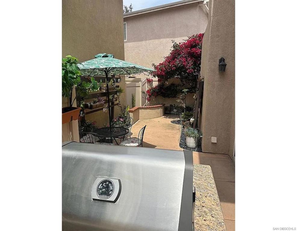 Image 12 of property listing at 2995 W Canyon, San Diego, CA 92123