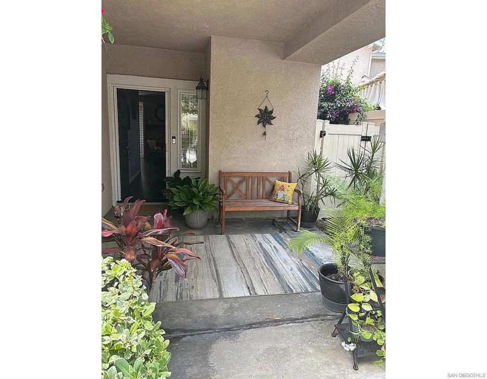 Image 2 of property listing at 2995 W Canyon, San Diego, CA 92123