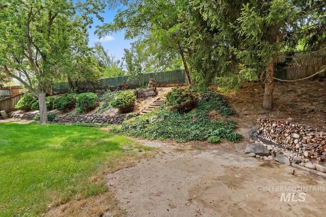 3439 S Raindrop Ct, Boise, ID 83706