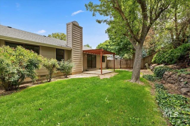 3439 S Raindrop Ct, Boise, ID 83706