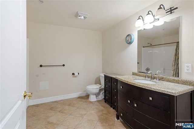 1677 Springfield Avenue 2, Maplewood, NJ 07040