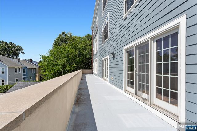 1677 Springfield Avenue 2, Maplewood, NJ 07040