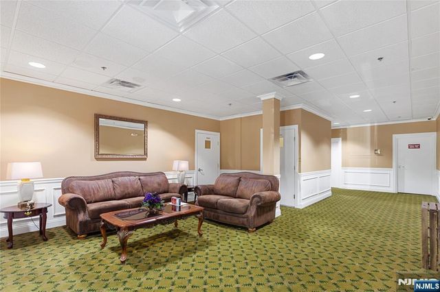 1677 Springfield Avenue 2, Maplewood, NJ 07040