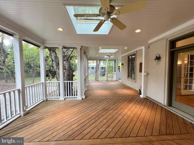 1312 KURTZ RD, Mclean, VA 22101