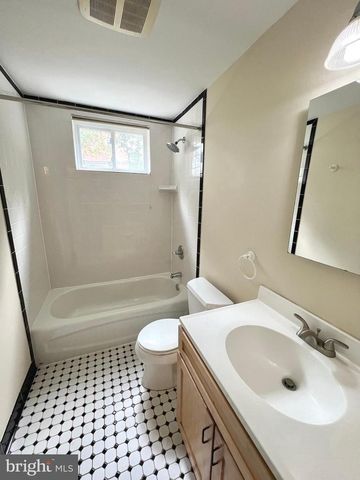 1312 KURTZ RD, Mclean, VA 22101