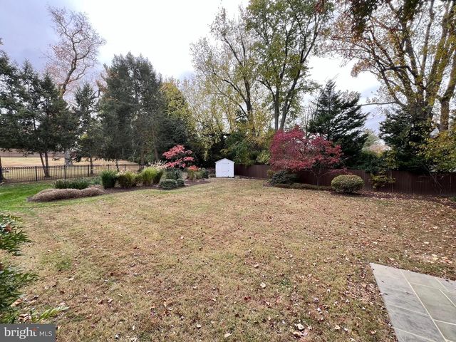 1312 KURTZ RD, Mclean, VA 22101