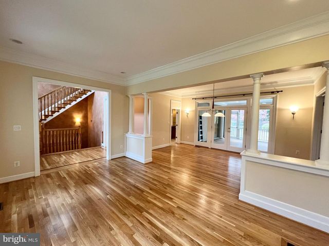 1312 KURTZ RD, Mclean, VA 22101