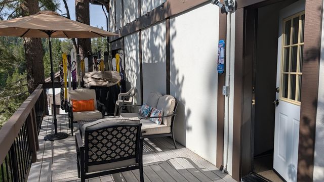 227 Olympic Valley Rd Unit 15, Olympic Valley, CA 96146