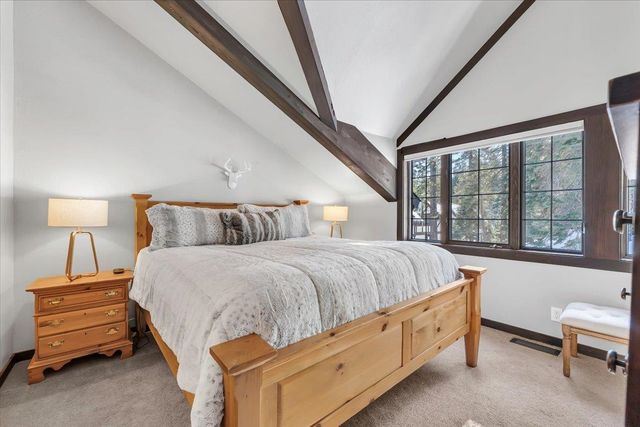 227 Olympic Valley Rd Unit 15, Olympic Valley, CA 96146