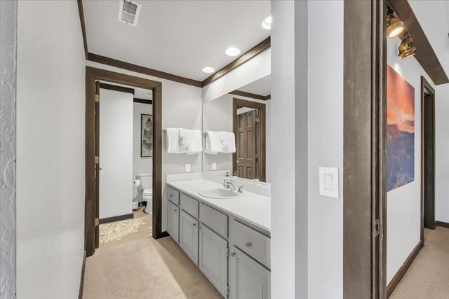 227 Olympic Valley Rd Unit 15, Olympic Valley, CA 96146