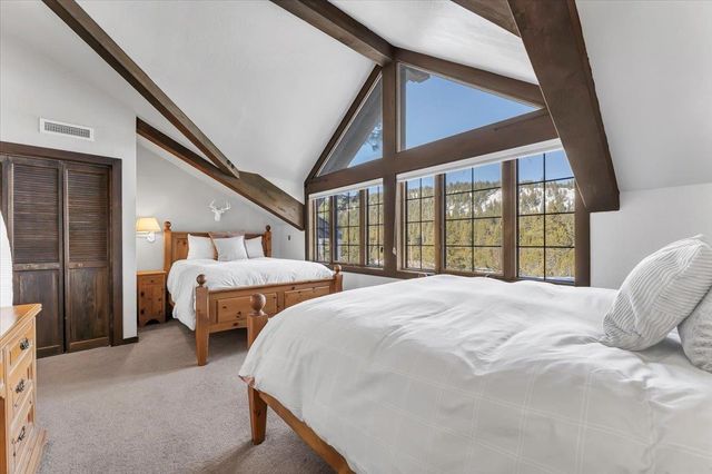 227 Olympic Valley Rd Unit 15, Olympic Valley, CA 96146