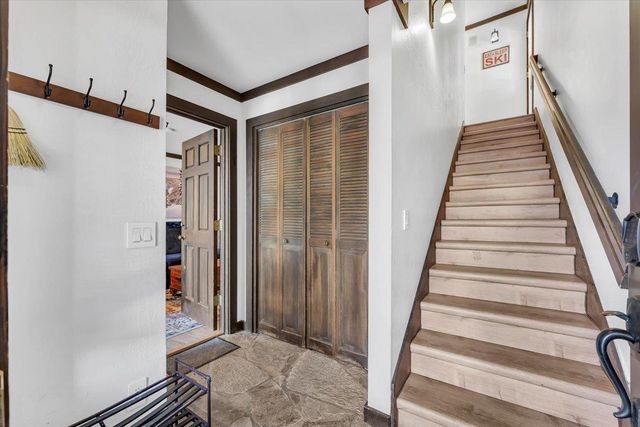 227 Olympic Valley Rd Unit 15, Olympic Valley, CA 96146