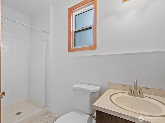 510 223rd Street SW, Bothell, WA 98021