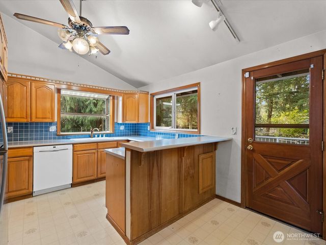 510 223rd Street SW, Bothell, WA 98021