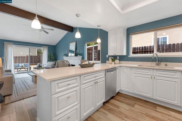 452 Lori Dr, Benicia, CA 94510