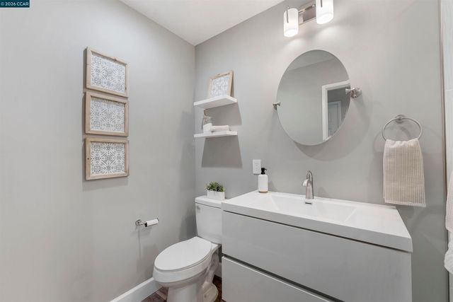 452 Lori Dr, Benicia, CA 94510