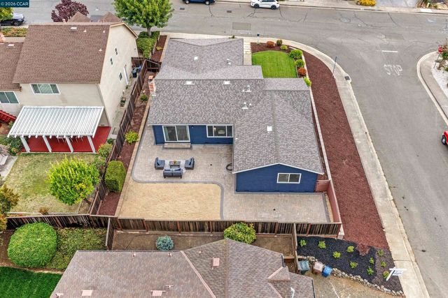 452 Lori Dr, Benicia, CA 94510