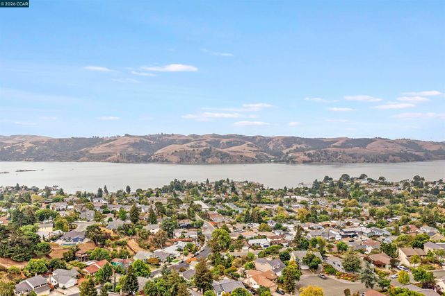 452 Lori Dr, Benicia, CA 94510