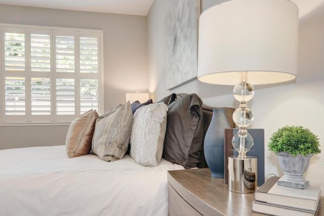 615 Watercolor Ln, West Sacramento, CA 95605