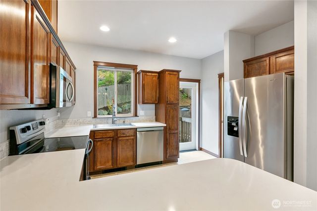 2923 Belmonte Lane, Everett, WA 98201