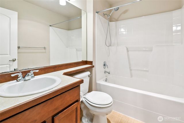 2923 Belmonte Lane, Everett, WA 98201