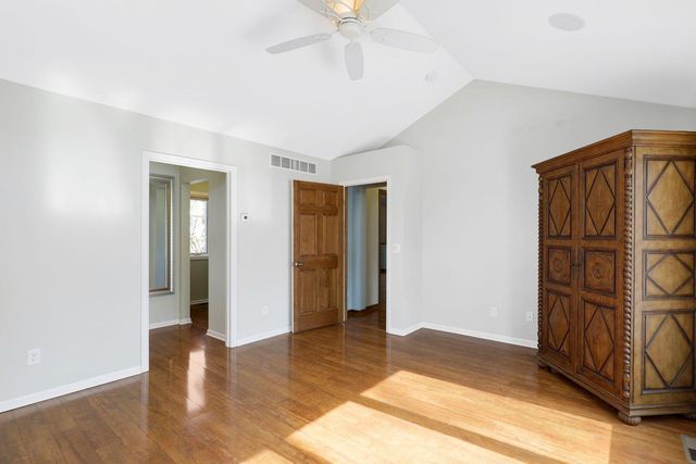 12405 45th Avenue N, Plymouth, MN 55442