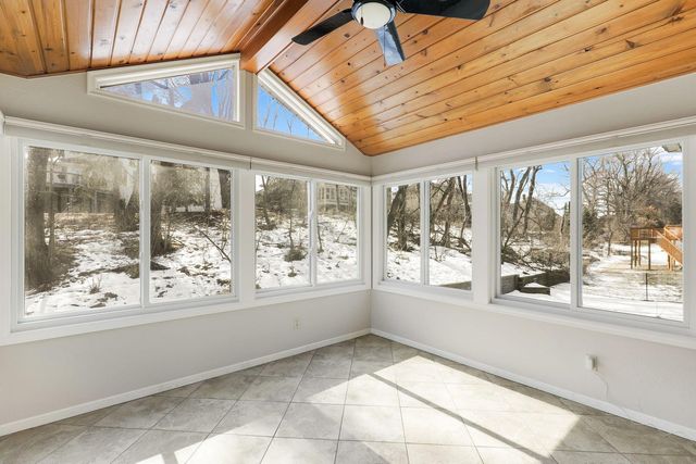 12405 45th Avenue N, Plymouth, MN 55442