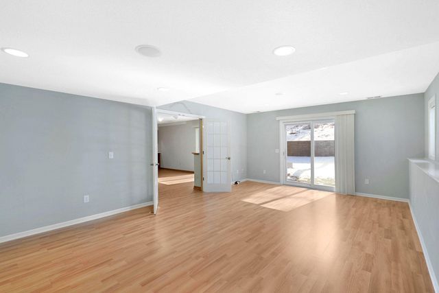 12405 45th Avenue N, Plymouth, MN 55442