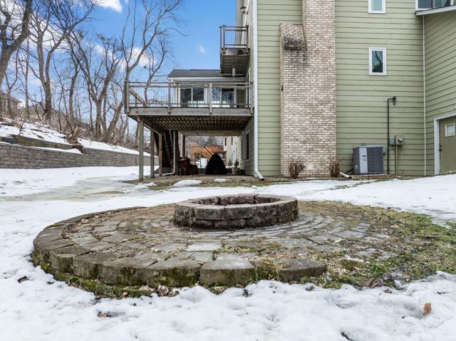 12405 45th Avenue N, Plymouth, MN 55442