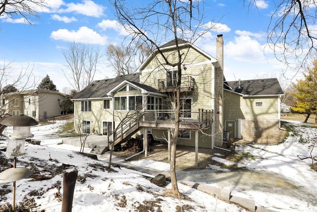 12405 45th Avenue N, Plymouth, MN 55442