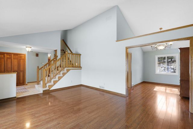 12405 45th Avenue N, Plymouth, MN 55442