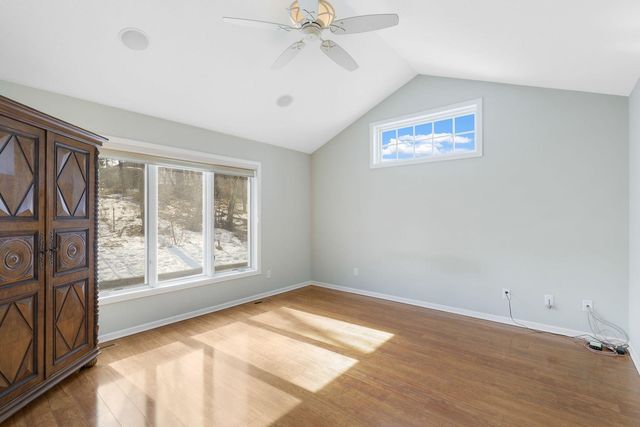 12405 45th Avenue N, Plymouth, MN 55442