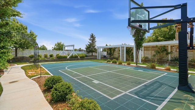2038 E RANCH DR, Eagle Mountain, UT 84005