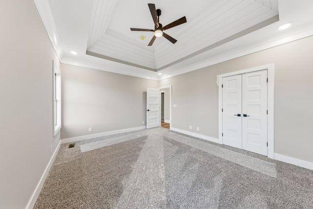 1645 Sulphur College Rd, Hartsville, TN 37074