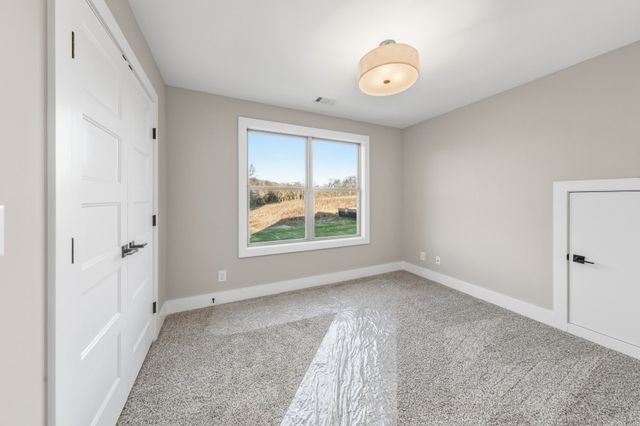 1645 Sulphur College Rd, Hartsville, TN 37074