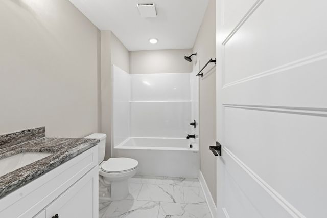 1645 Sulphur College Rd, Hartsville, TN 37074