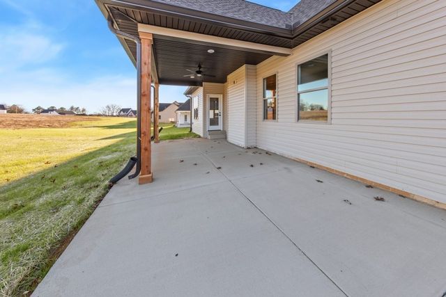 1645 Sulphur College Rd, Hartsville, TN 37074