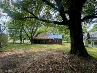 800 Ridge Street, Madison, NC 27025