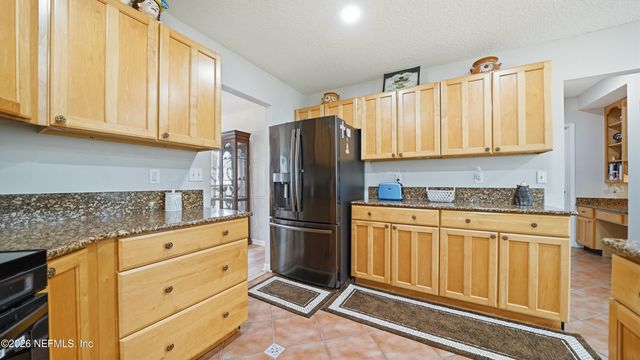 4751 UNIVERSITY Boulevard N, Jacksonville, FL 32277