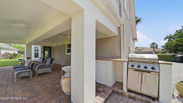 4751 UNIVERSITY Boulevard N, Jacksonville, FL 32277