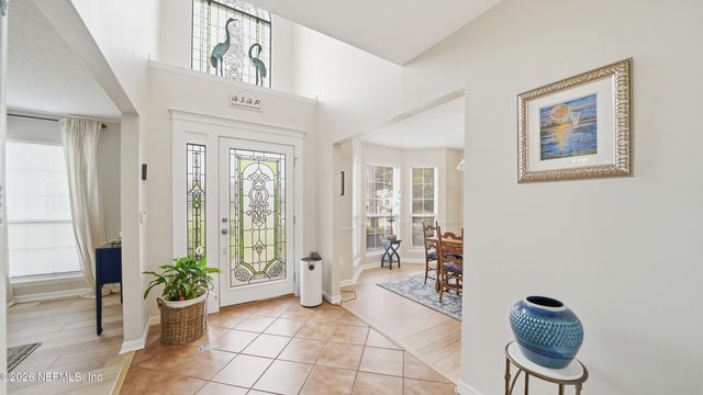 4751 UNIVERSITY Boulevard N, Jacksonville, FL 32277