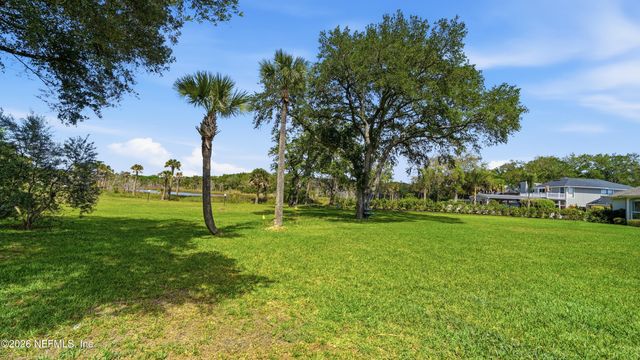 4751 UNIVERSITY Boulevard N, Jacksonville, FL 32277