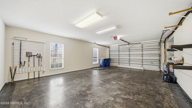 4751 UNIVERSITY Boulevard N, Jacksonville, FL 32277