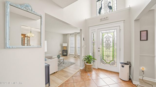 4751 UNIVERSITY Boulevard N, Jacksonville, FL 32277