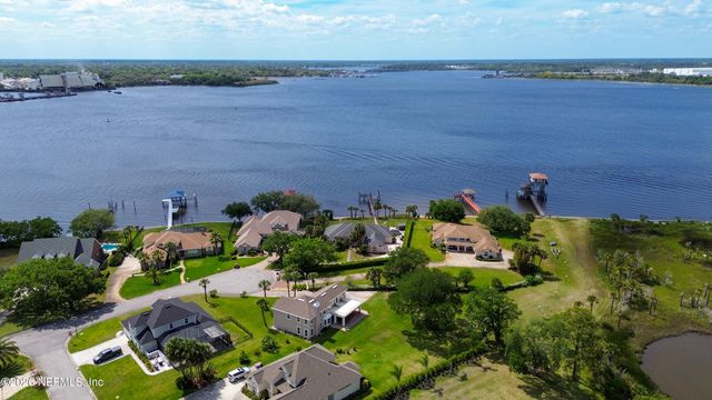 4751 UNIVERSITY Boulevard N, Jacksonville, FL 32277