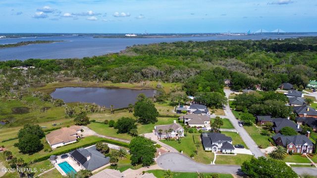 4751 UNIVERSITY Boulevard N, Jacksonville, FL 32277