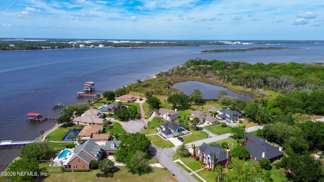 4751 UNIVERSITY Boulevard N, Jacksonville, FL 32277