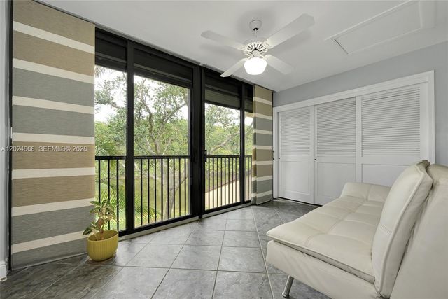 2676 N Carambola Cir N 1760, Coconut Creek, FL 33066